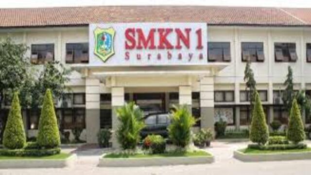 SMK Terpopuler di Surabaya