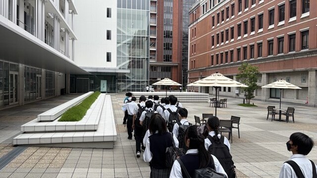 SMK Teknik Terbaik di Osaka
